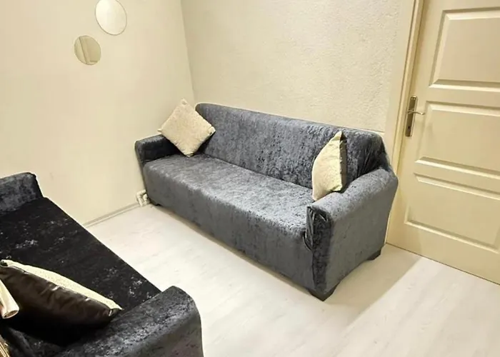 With Jacuzzi Close To Anitkabir, Metro And Atakule Appartement