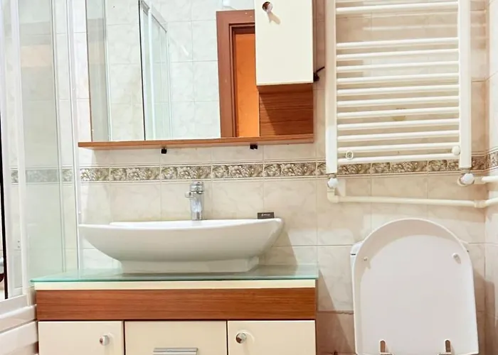 Apartment With Jacuzzi Close To Anitkabir, Metro And Atakule Ankara